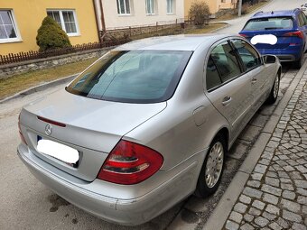 Mercedes-Benz W211 2.2 CDI (110 kW) - 12