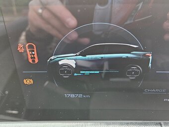 Peugeot 3008 Hybrid GT 136 e-DCS6 - 12