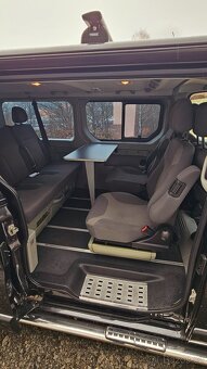 Opel Vivaro 2.5 CDTI L2H1 COMBI - 12