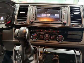 Volkswagen Multivan T6 2,0 TDI GENERATION SIX LED - 12