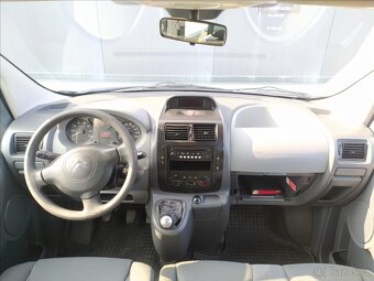 Citroën Jumpy 2,0 HDi  9 míst (2012) - 12