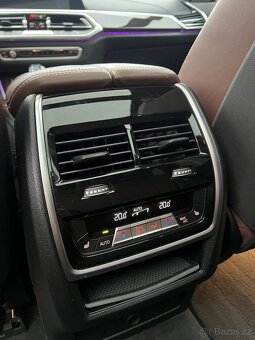 BMW X5 M50d TOP VÝBAVA LASER PANO DPH - 12