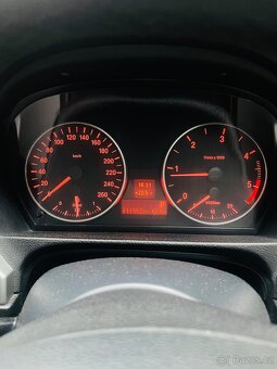 BMW e90 120kw 320d - 12