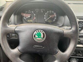 Škoda Octavia I 1.6 benzín - 12