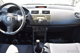 🚗Suzuki Swift 1.3 i 67KW • 4X4 • NOVĚ PO SERVISE - 12