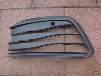 VW Golf VIII 8 originál přední nárazník 5H0807221H mřížka - 12