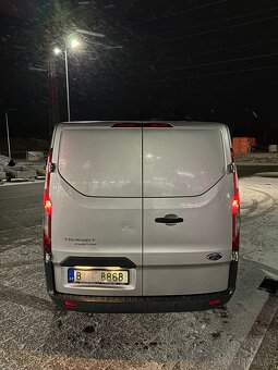 FORD TRANSIT CUSTOM 2.2 TDCi 2014 5-míst - 12