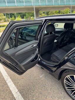 BMW 530d xDrive Touring G31 Premium Selection - 12