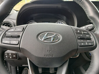 Hyundai i10, jen 5900Km STAV NOVÉHO - 12