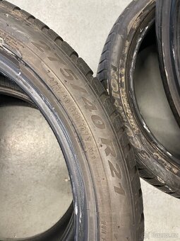 Zimní pneu přední 275/40/21 zadní 315/35/21 - 12
