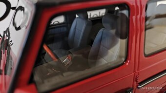 Model Mercedes-Benz G 55 AMG 1:18 Otto mobile ( OT867 ). - 12