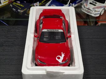 Rocket Bunny Nissan Silvia S15 2014 1:18 OttoMobile - 12
