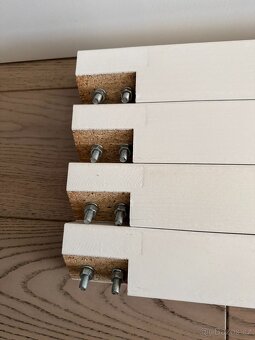IKEA BJURSTA stůl - 12