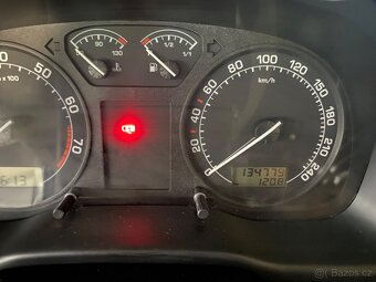 SKODA OCTAVIA TOUR 1.6 SR - 12