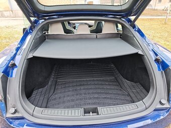 Tesla Model S 90d free charging DPH - 12
