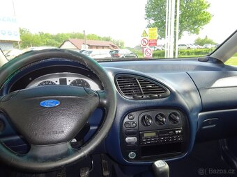 Ford Galaxy 2,3 i - 12