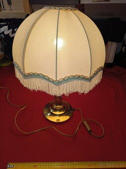 Lampy na svícení 4 ks + 1 stínidlo není vyfocené - 12
