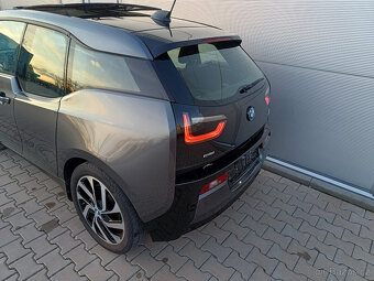 BMW i3 LED, kůže, šíbr, kamera, tepelko, velká naviagce - 12