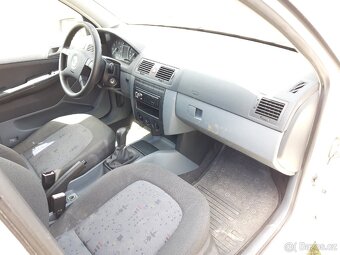 ŠKODA FABIA 1.4 MPI 50KW - 12