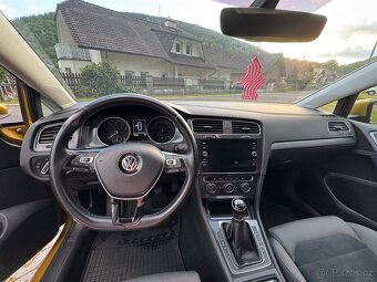 Volkswagen Golf 1.0 TSI 81 kW - 12