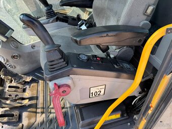 Volvo EC 210CL - 12