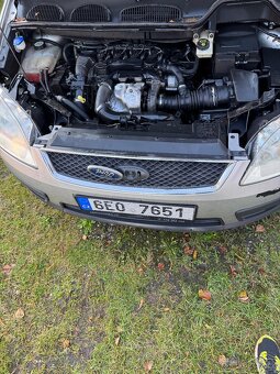 Prodám celé auto na náhradní díly - FORD FOCUS C-MAX - 12