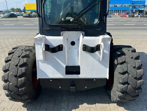 Smykový nakladač Bobcat 863, 2 lžíce uzavřená kabina, UNC - 12
