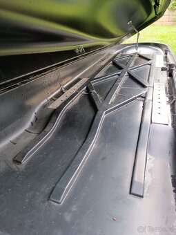 Střešní autobox HAKR Future Line 340 šedá - 12