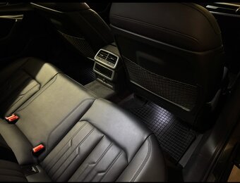 Audi A6 55 TFSI quattro S-tronic , 2019, možná výmena - 12