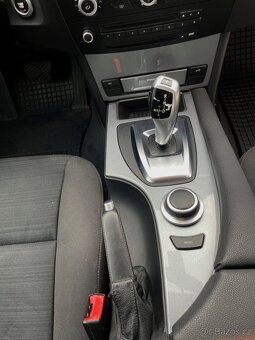 BMW E60 525xi 3.0i 160kW xDrive Automat - 12