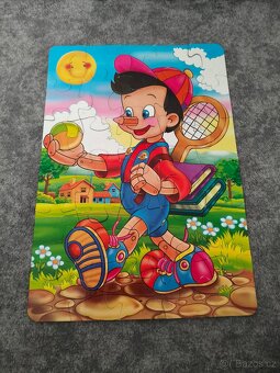 Puzzle a jiné dětské hry - 12