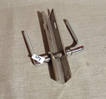 Bezpečnostní dveřní kování kliky dveře asi Rostex? - 12