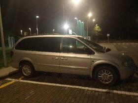 Chrysler Grand Voyager 4x4 3,3 V6 LPG El. dveře i kufr - 12