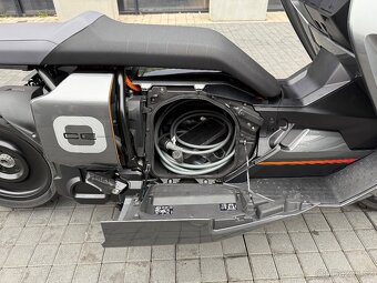 BMW CE-04 Avantgarde - 12