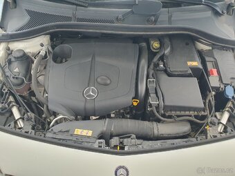 Mercedes-Benz B 200 d 4MATIC - 12