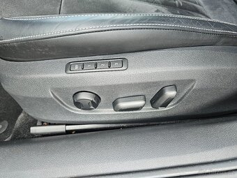 Škoda Superb III 2.0TDI 147kW DSG 4x4 WEBASTO - 12