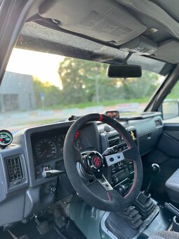 NISSAN PATROL Y60 . Kompletně po Renovaci - 12