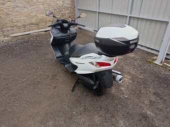 Suzuki Burgman 125i  ABS  rv. 2019 Cz doklady v ceně - 12