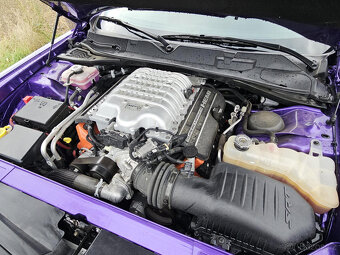 Dodge Challenger SRT Hellcat - NEHAVAROVANÉ, DPH, 1.MAJITEL - 12