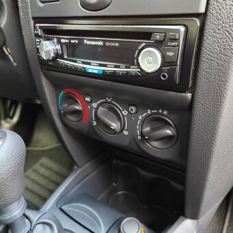 Renault Clio 1.2i 43kw, poctivých 66000km,klima,1.majitel - 12