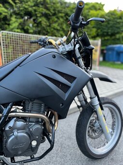 MZ 125 SM supermoto - 12