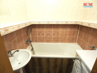 Prodej bytu 2+1, 45 m², Hlučín, ul. Hornická - 12