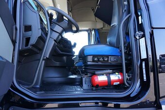 Volvo FH460 6x2 - velkoobjemová souprava průjezdná - 12