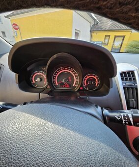Kia Ceed 1.6i  benzin - 12