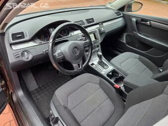VW Passat 2.0TDI 130kW DSG,tažné,navi,bez koroze - 12