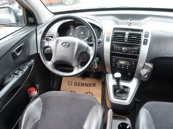 Hyundai Tucson 2.0CRDi 103kW 4x4 TAŽNÉ ČR - 12