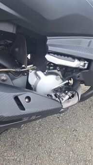 Sym Cruisym 300 - 12