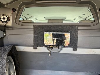 Mercedes Viano V6 3.0 diesel 150kw(moznost 8 mist) - 12