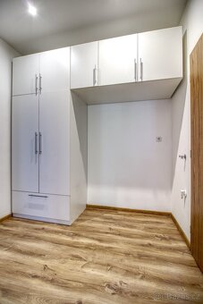Prodej bytu 2+kk, 45 m² s balkónem, Pardubice -  centrum. - 12