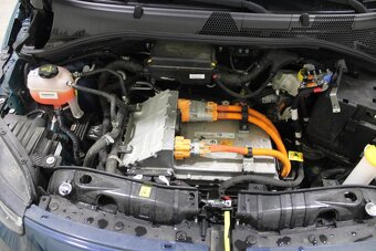 Fiat 500 elektrika  54tkm   2022  havarovaný - 12